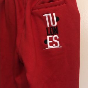 Men Tulones bottoms size M